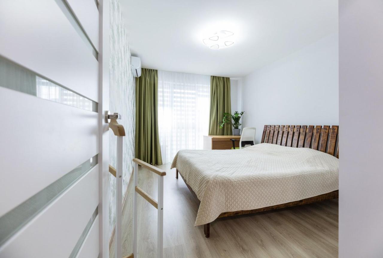 Квартира У Будинку З Власним Бомбосховищем Біля Жд Вокзалу 50 М2 Apartment Kyiv Exterior photo